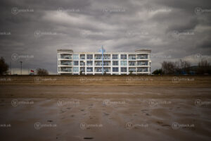 Skylodge at Low Tide, Minehead