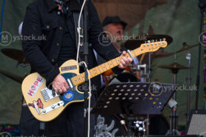 Simon Reilly: The Rhythm of Steampunk in Minehead