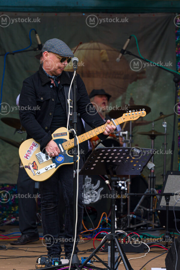 Simon Reilly: The Rhythm of Steampunk in Minehead